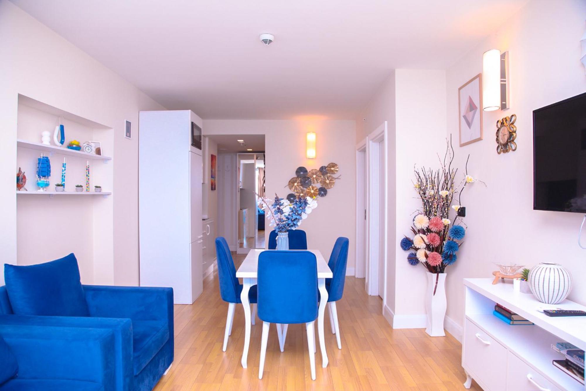Relax And Unwind Premier Sea View Aparthotel In Батуми Екстериор снимка